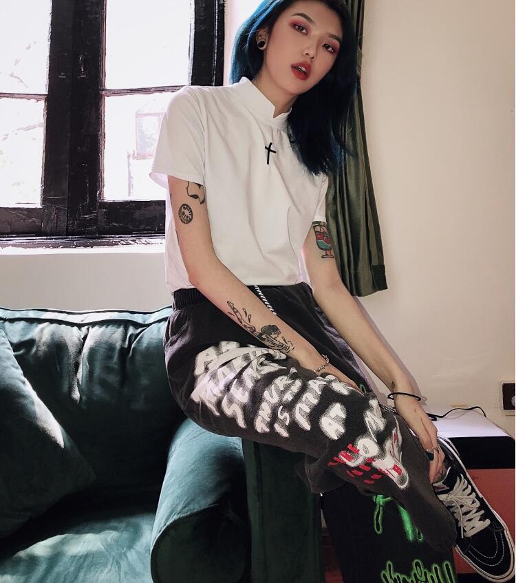Urban Cross Tee: Hip-Hop Short Sleeve